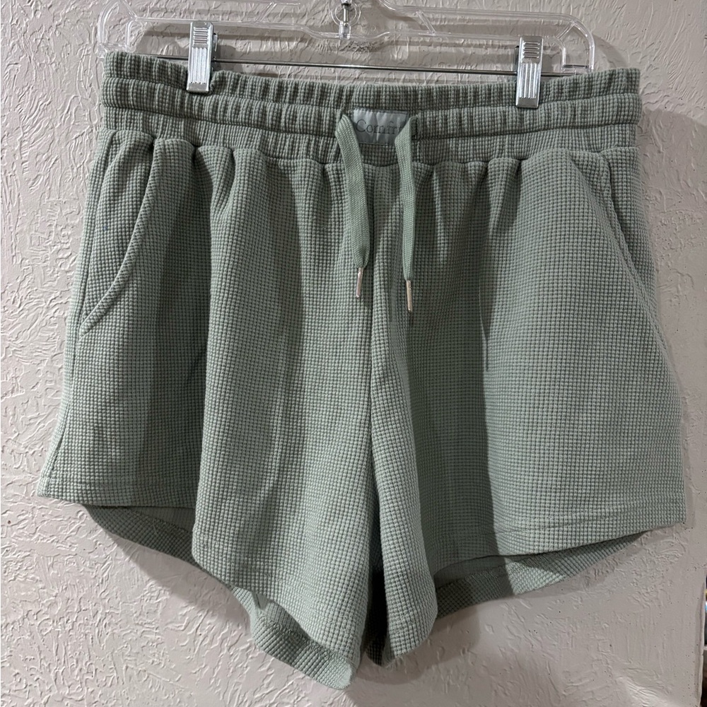 Comfrt Waffle Knit Lounge Casual Shorts in Sage Green Adjustable waist size L - Picture 2 of 7